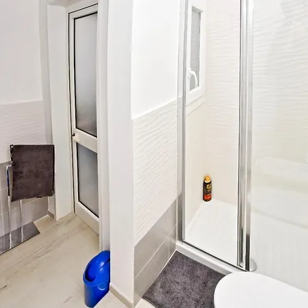 Apartament Borgo 98 *